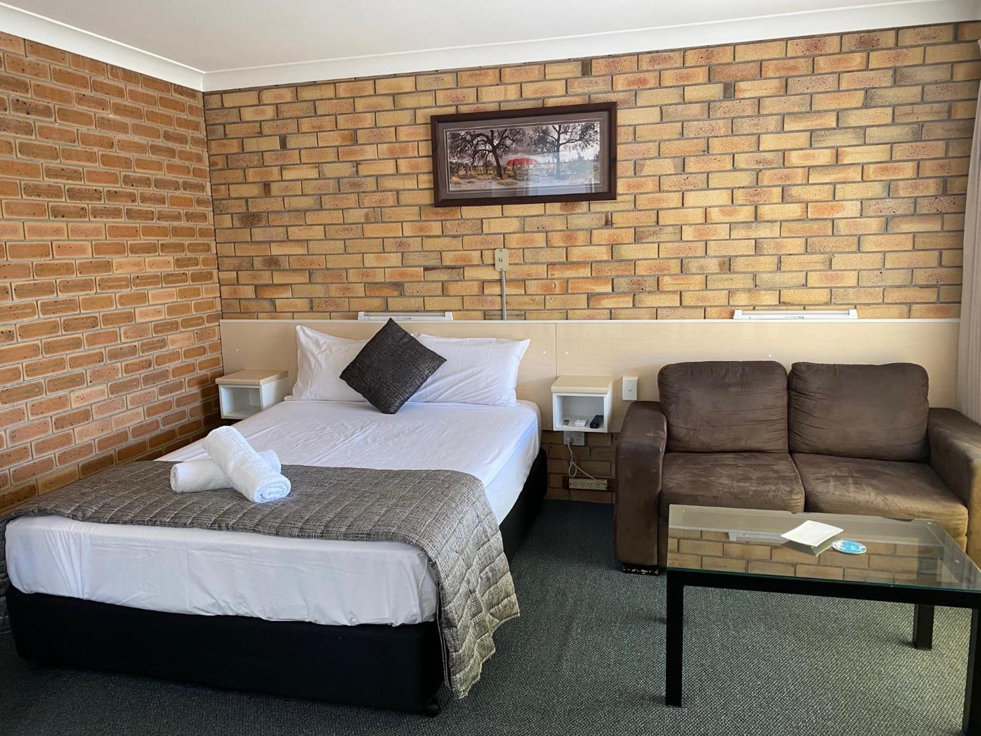Buckaroo Motor Inn Ворік Екстер'єр фото
